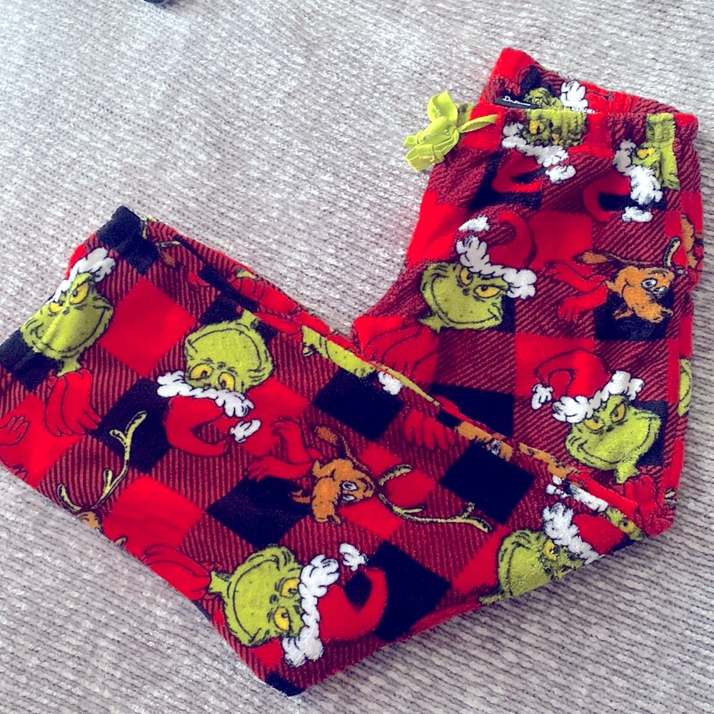 Dr. Seuss The Grinch That Stole Christmas. Women’s medium sleep pants